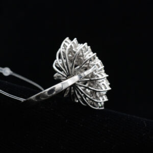 Ladies Ring