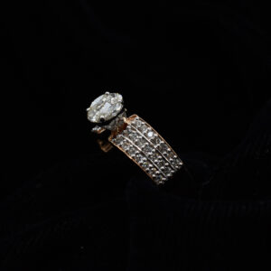 Ladies Ring