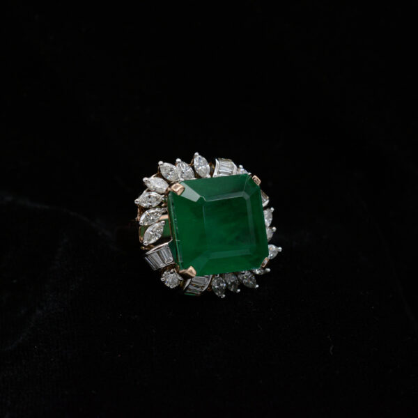 Ladies Ring