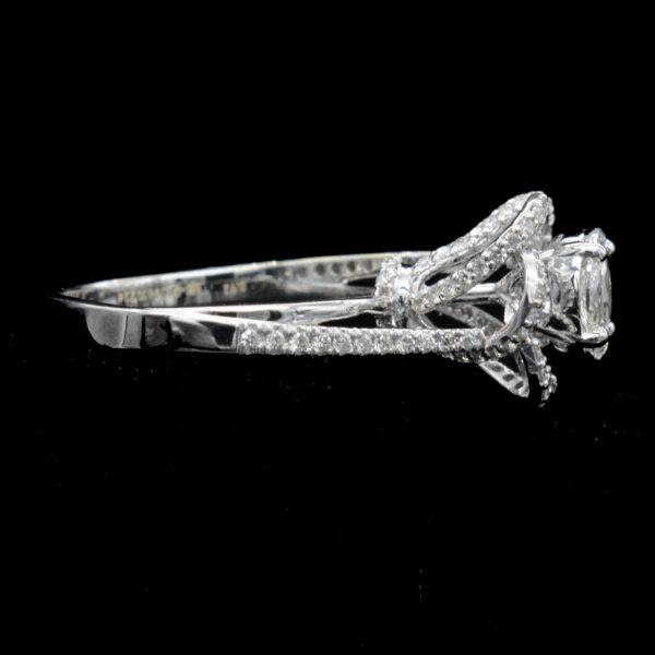 Ladies RING