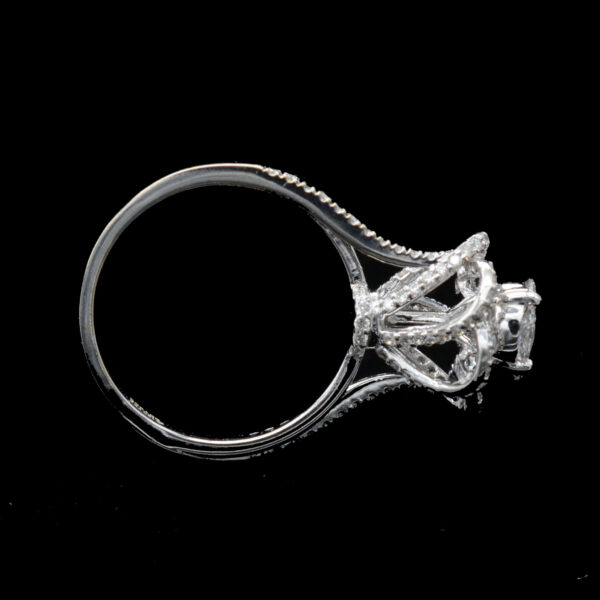Ladies RING