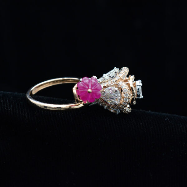 Ladies Ring