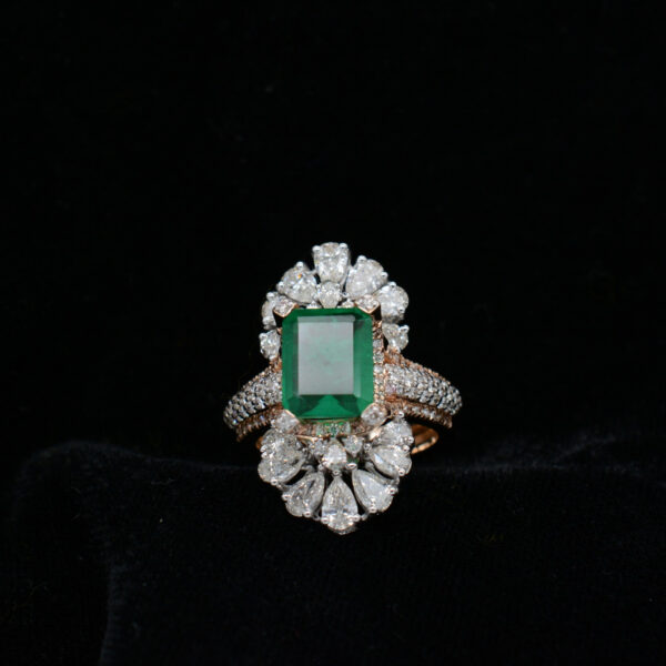 Ladies Ring