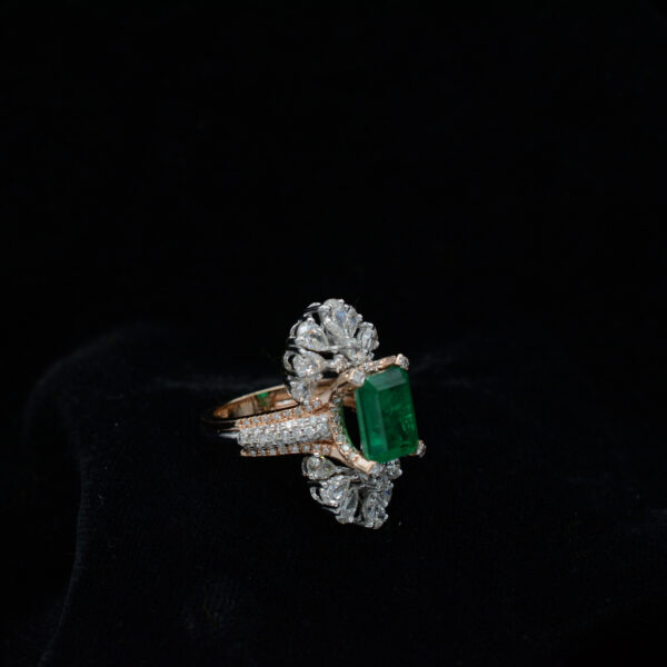 Ladies Ring