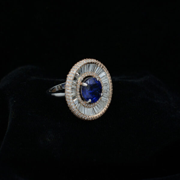 Ladies Ring