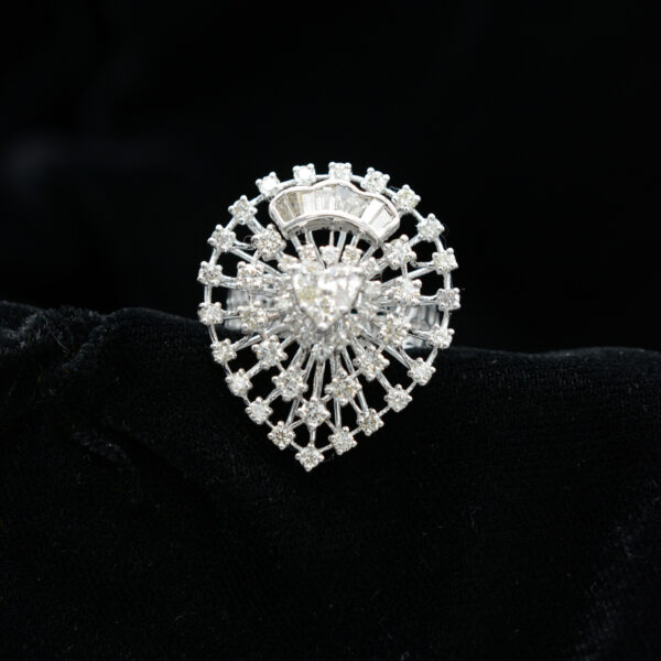Ladies Ring