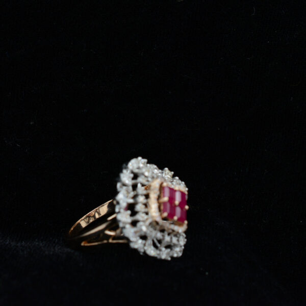 Ladies Ring