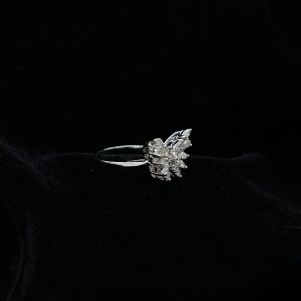 Ladies Ring