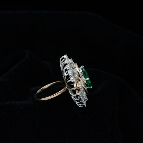 Ladies Ring