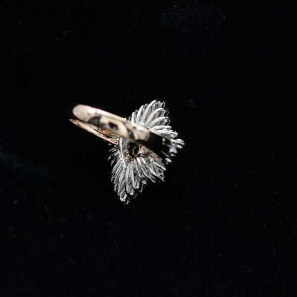 Ladies Ring