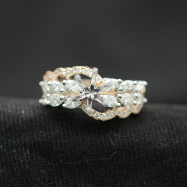 Ladies Ring