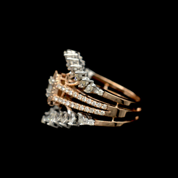 Ladies Ring