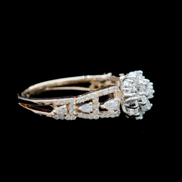 Ladies Ring