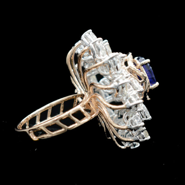 Ladies Ring