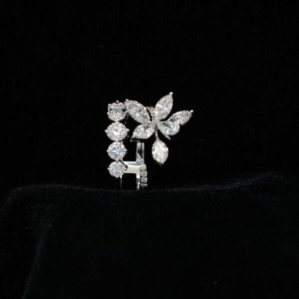 Ladies Ring