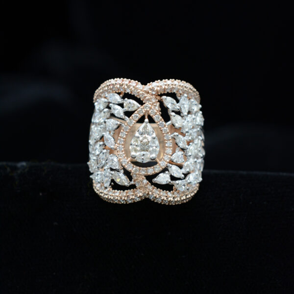 Ladies Ring