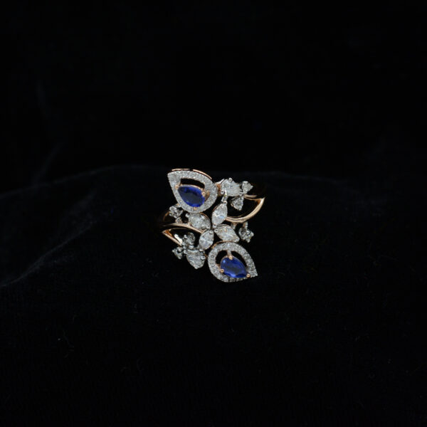 Ladies Ring