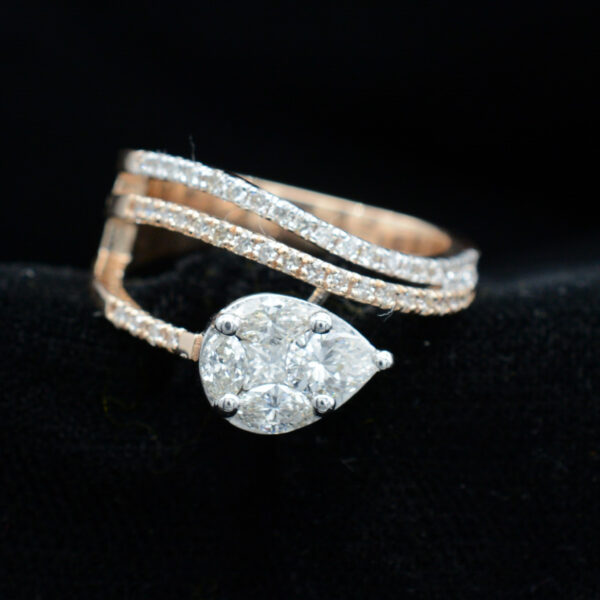 Ladies Ring