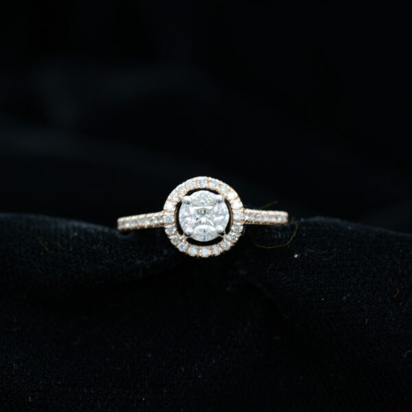 Ladies Ring