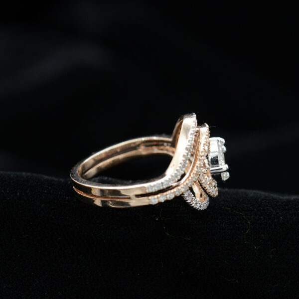 Ladies Ring