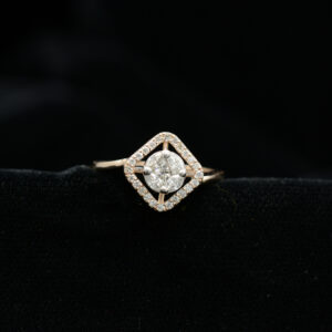 Ladies Ring