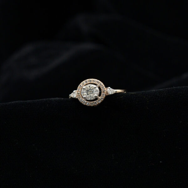 Ladies Ring