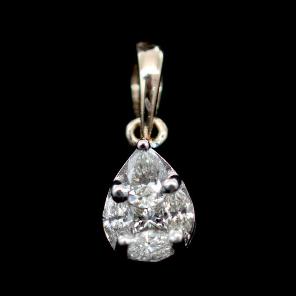 Pendant sets