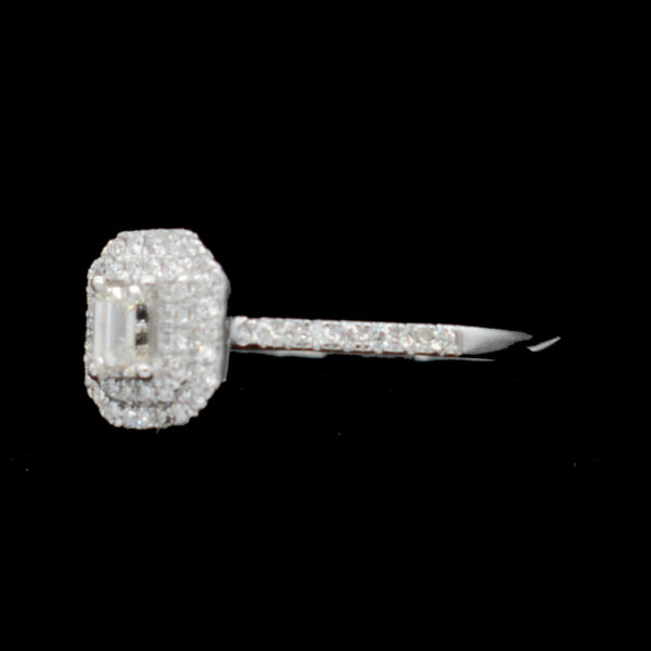 Ladies Ring