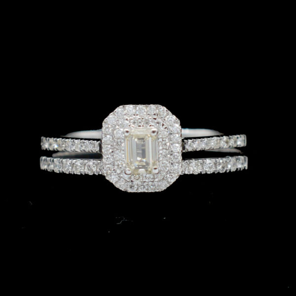 Ladies Ring