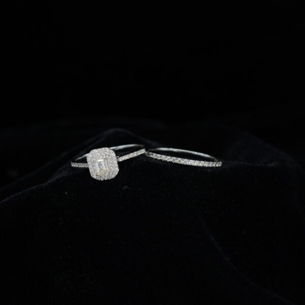 Ladies Ring