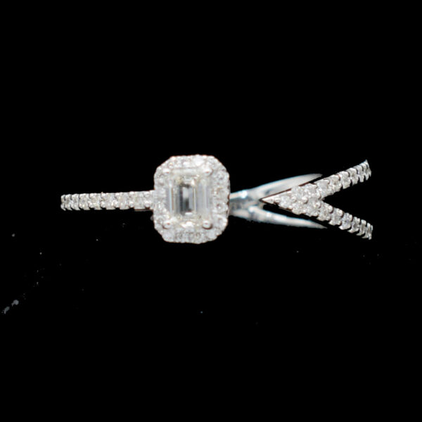 Ladies Ring