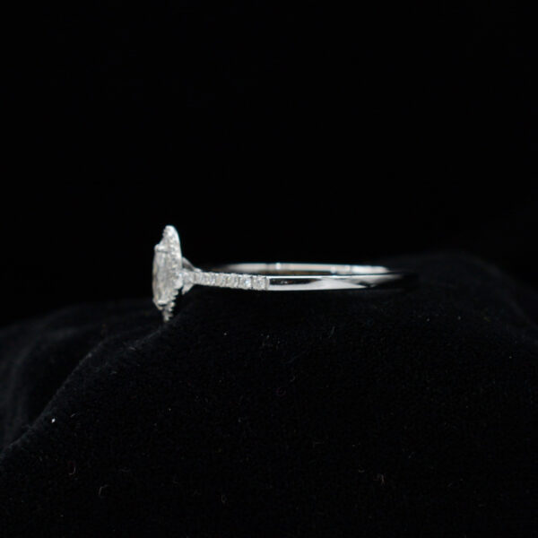 Ladies Ring