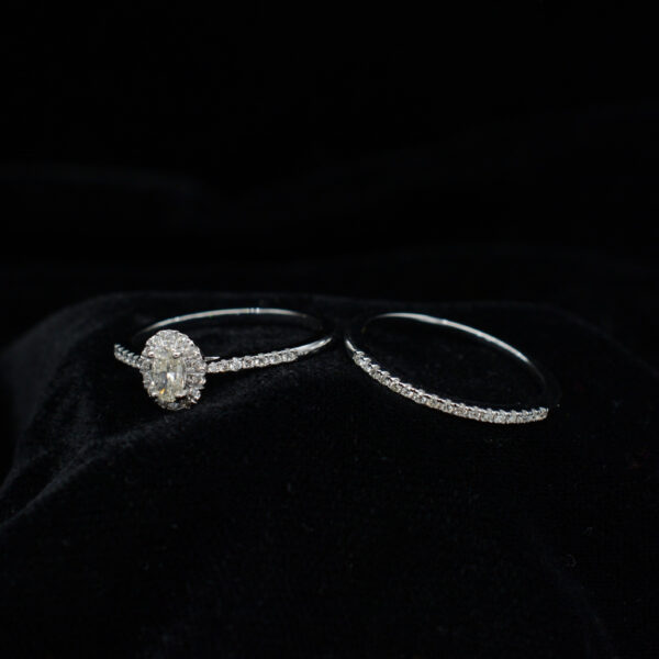 Ladies Ring