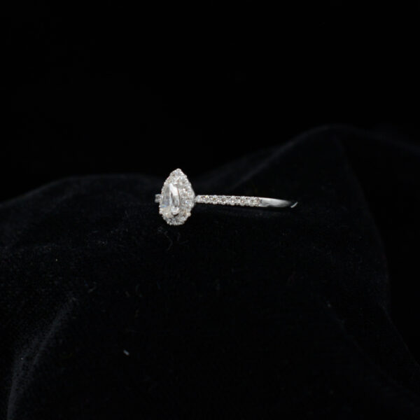 Ladies Ring