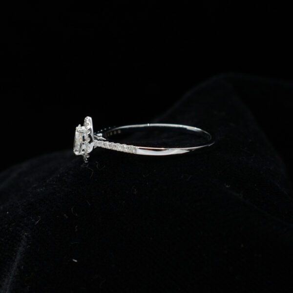 Ladies Ring