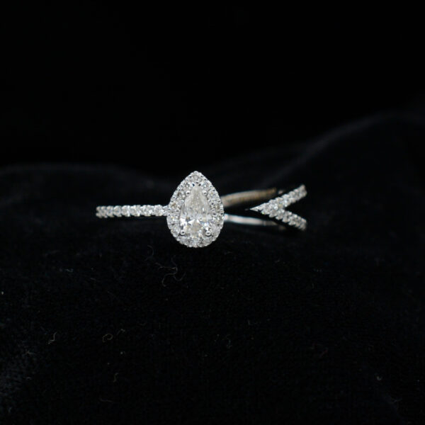 Ladies Ring