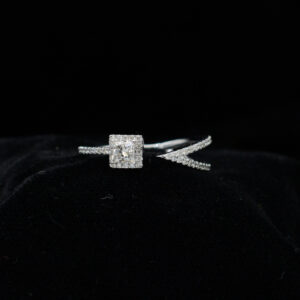 Ladies Ring