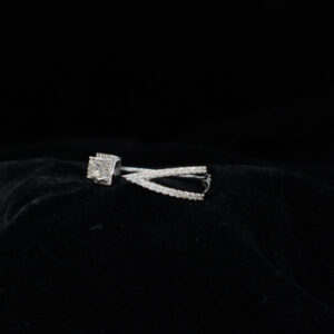 Ladies Ring