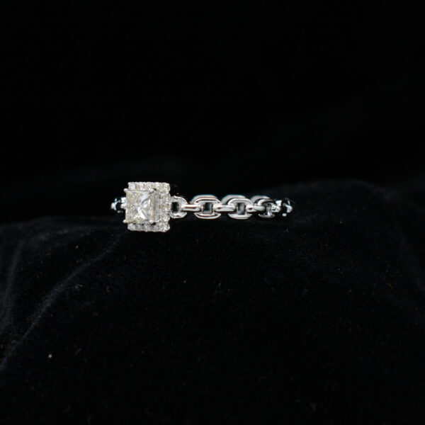 Ladies Ring