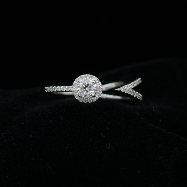 Ladies Ring