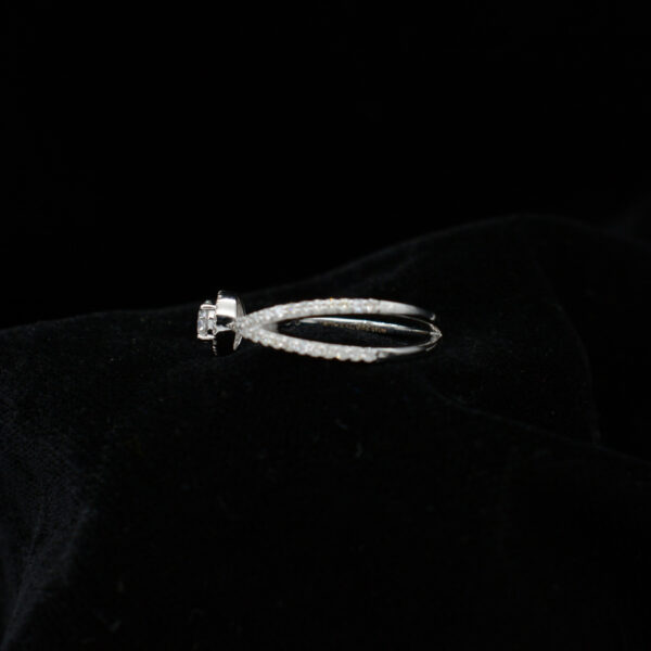 Ladies Ring