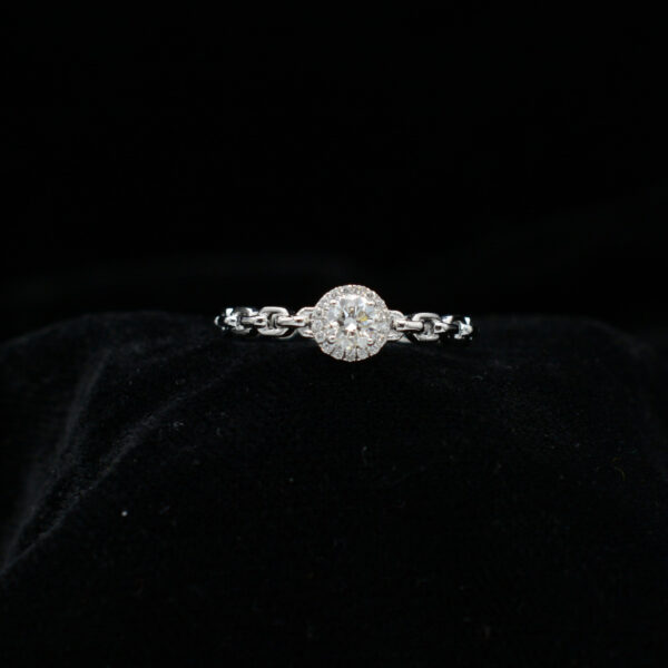 Ladies Ring