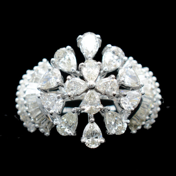 Ladies Ring