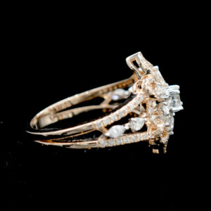 Ladies Ring