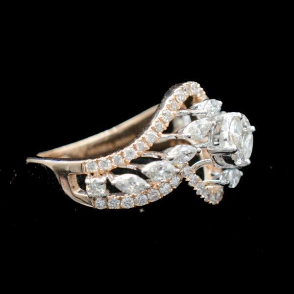 Ladies Ring