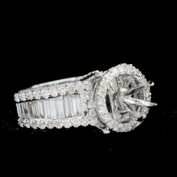 Ladies Ring