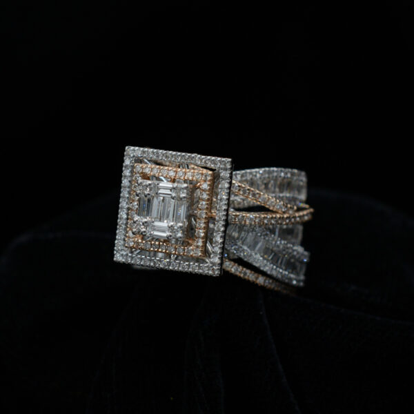 Ladies Ring
