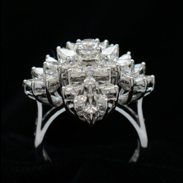 Ladies Ring