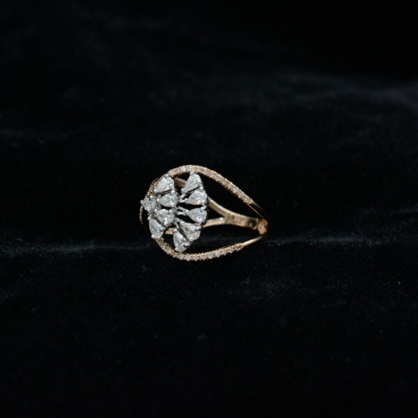 Ladies Ring