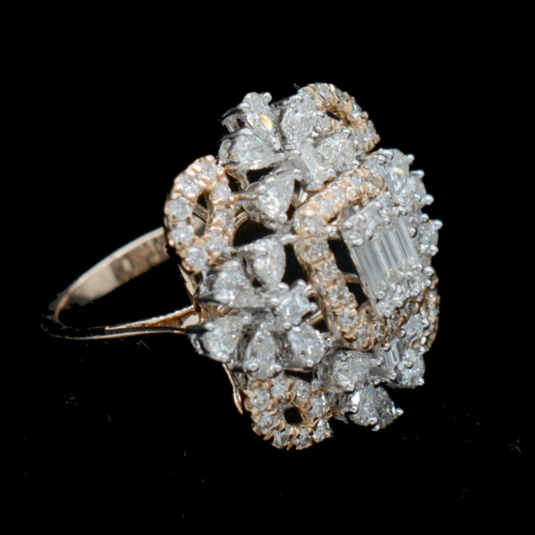 Ladies Ring